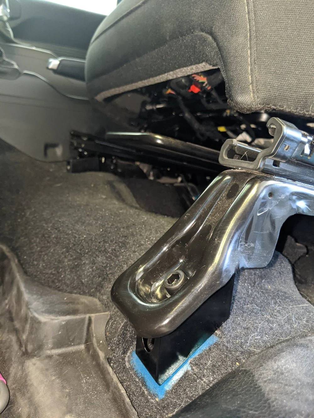 JEEP FIXED FRONT SEAT JACKERS® (WRANGLER & GLADIATOR) - Image 5