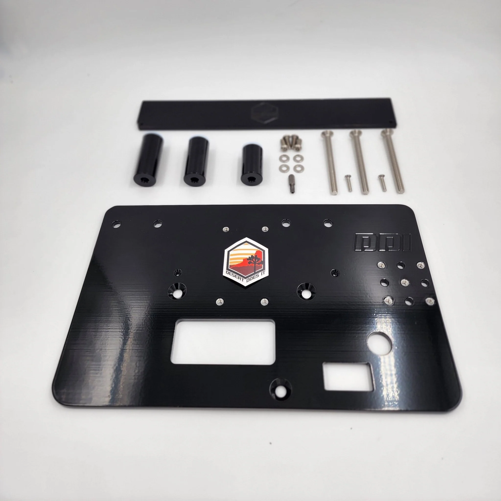 FORD CARGO COMPRESSOR MOUNT (BRONCO) - Image 4
