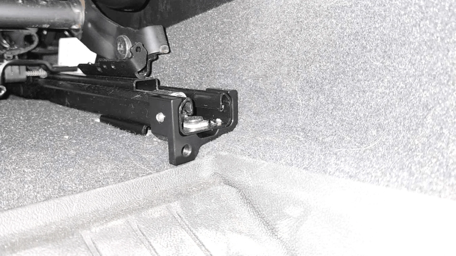 GM FRONT MULTI MOUNT PANEL (COLORADO AND CANYON) - Image 6