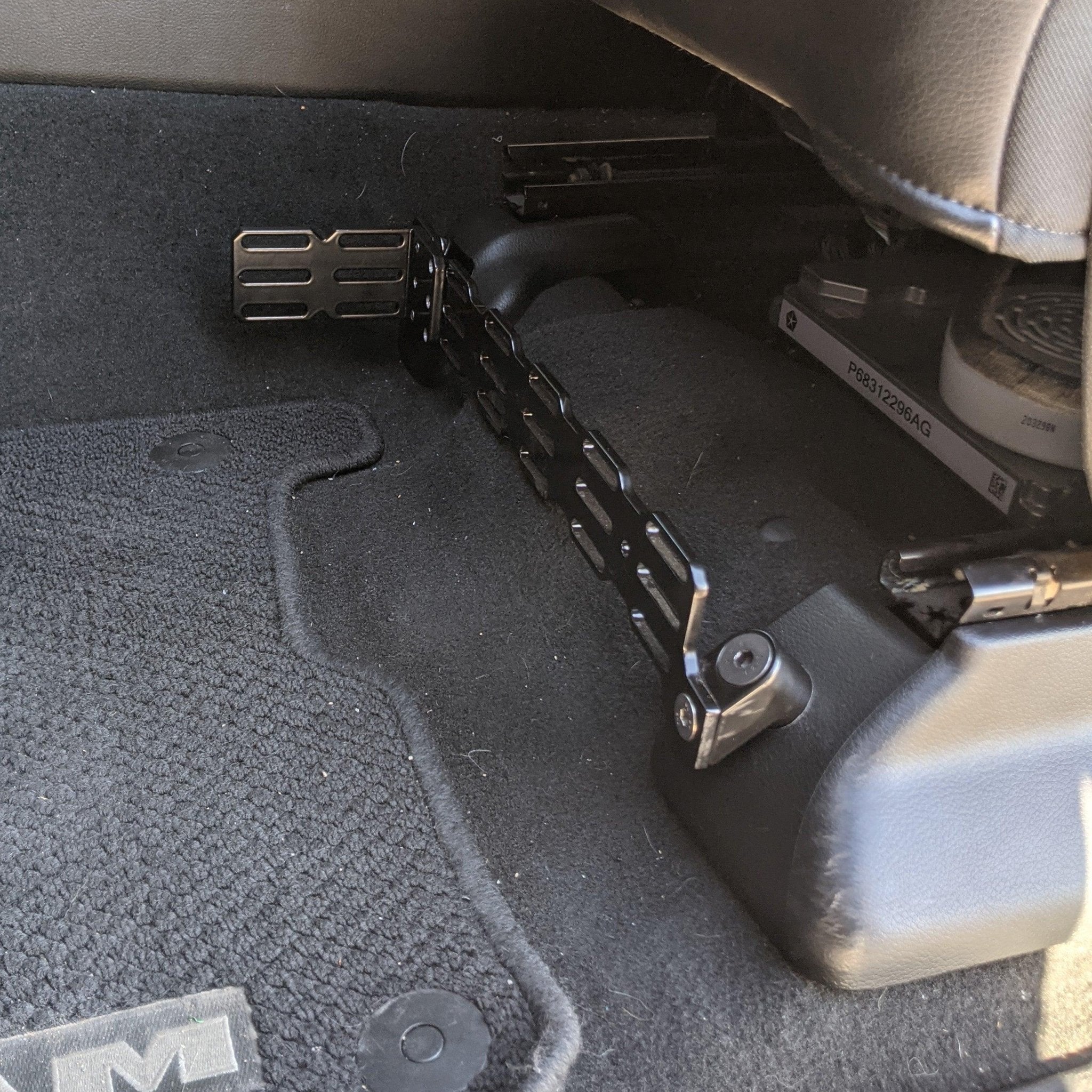 RAM FRONT MULTI MOUNT PANEL (RAM 1500) - Image 3