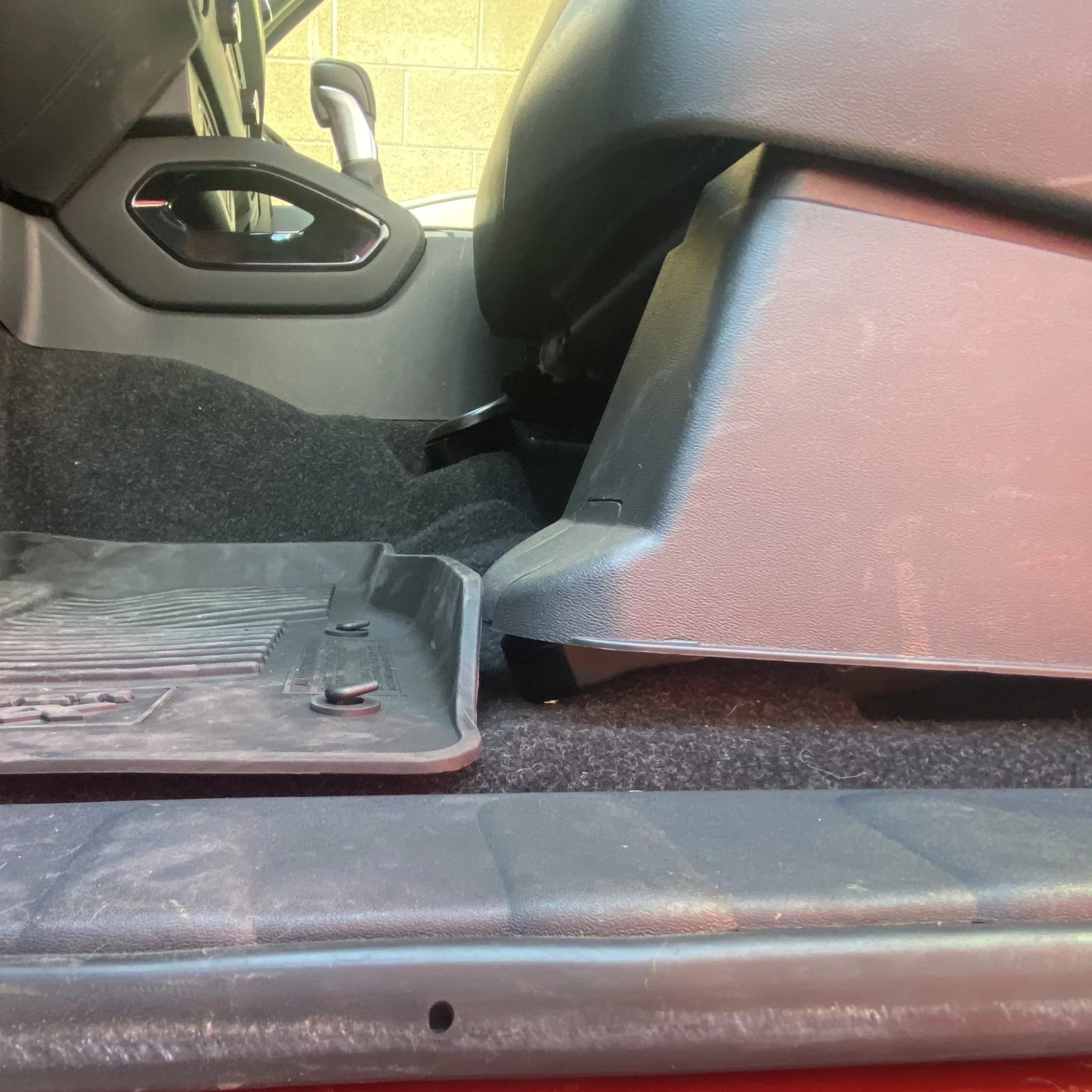NISSAN FRONT SEAT JACKERS® (FRONTIER) - Image 5