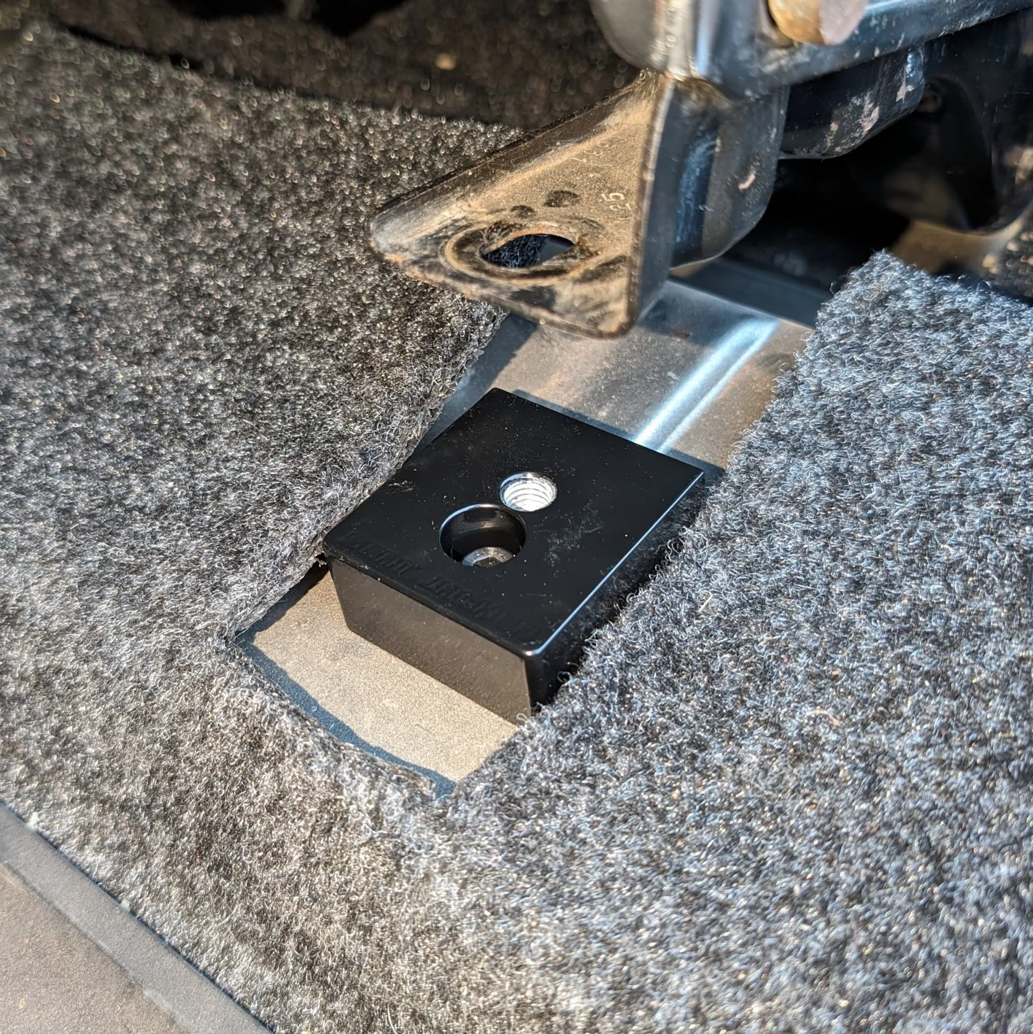 JEEP FRONT SEAT JACKERS® (WRANGLER TJ AND UNLIMITED LJ) - Image 6