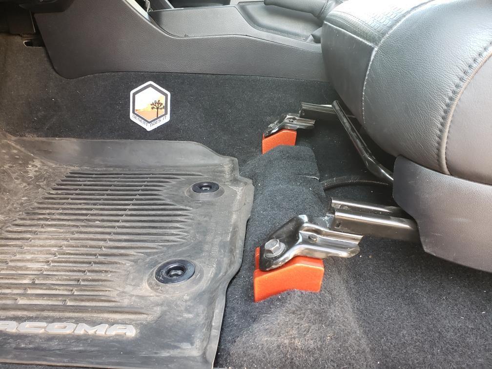 FRONT SEAT JACKERS® - LIMITED EDITION (2005-2022 TACOMA, 2003-2022 4RUNNER/GX, & FJ) - Image 4