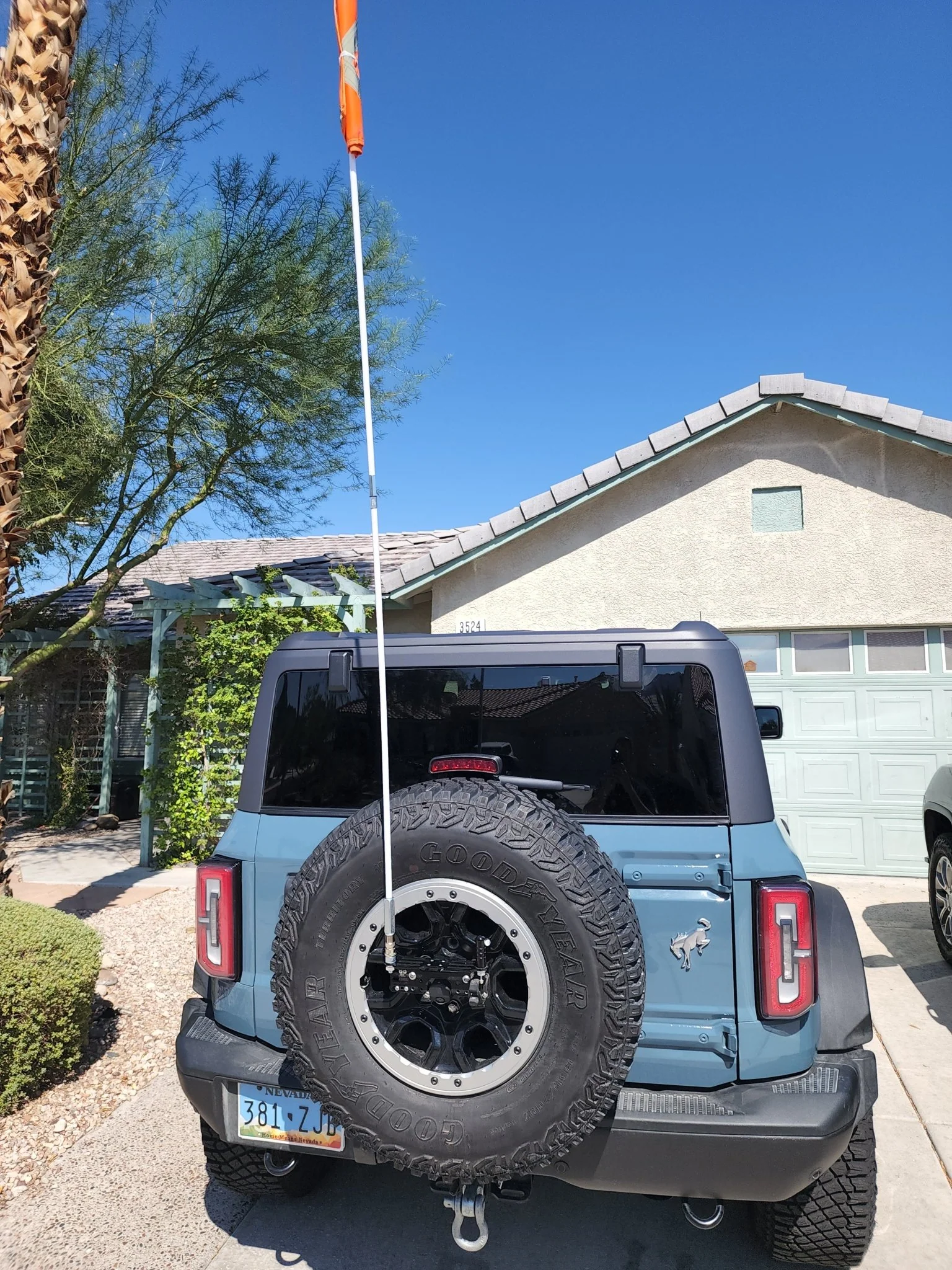FORD SPARE TIRE MOLLE (BRONCO) - Image 2