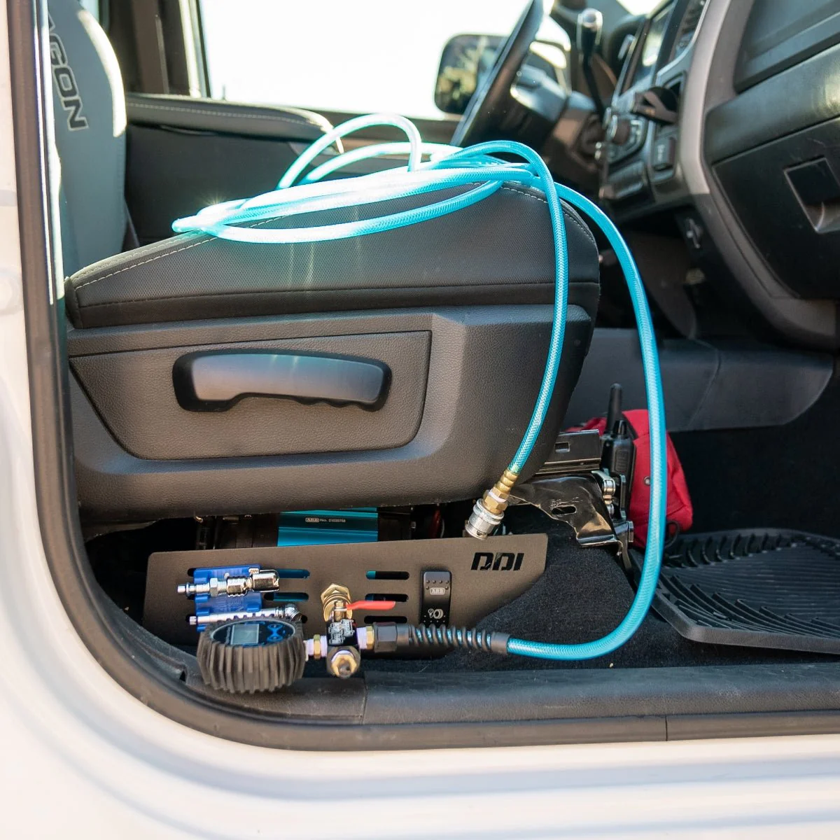 RAM UNDER SEAT COMPRESSOR MOUNT (1500, 1500 CLASSIC, 2500, AND 3500) - Image 5